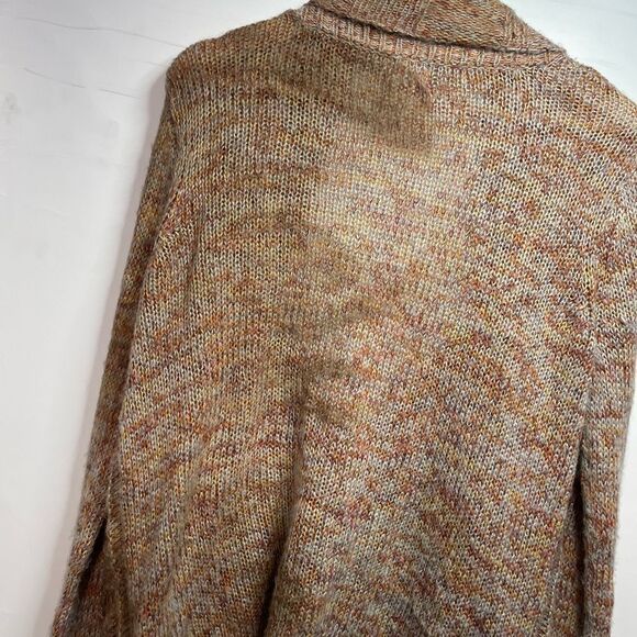 5 for $25🔥Motherhood Maternity Tan Eyelet Open Front Sweater Maternity Medium - Picture 6 of 7